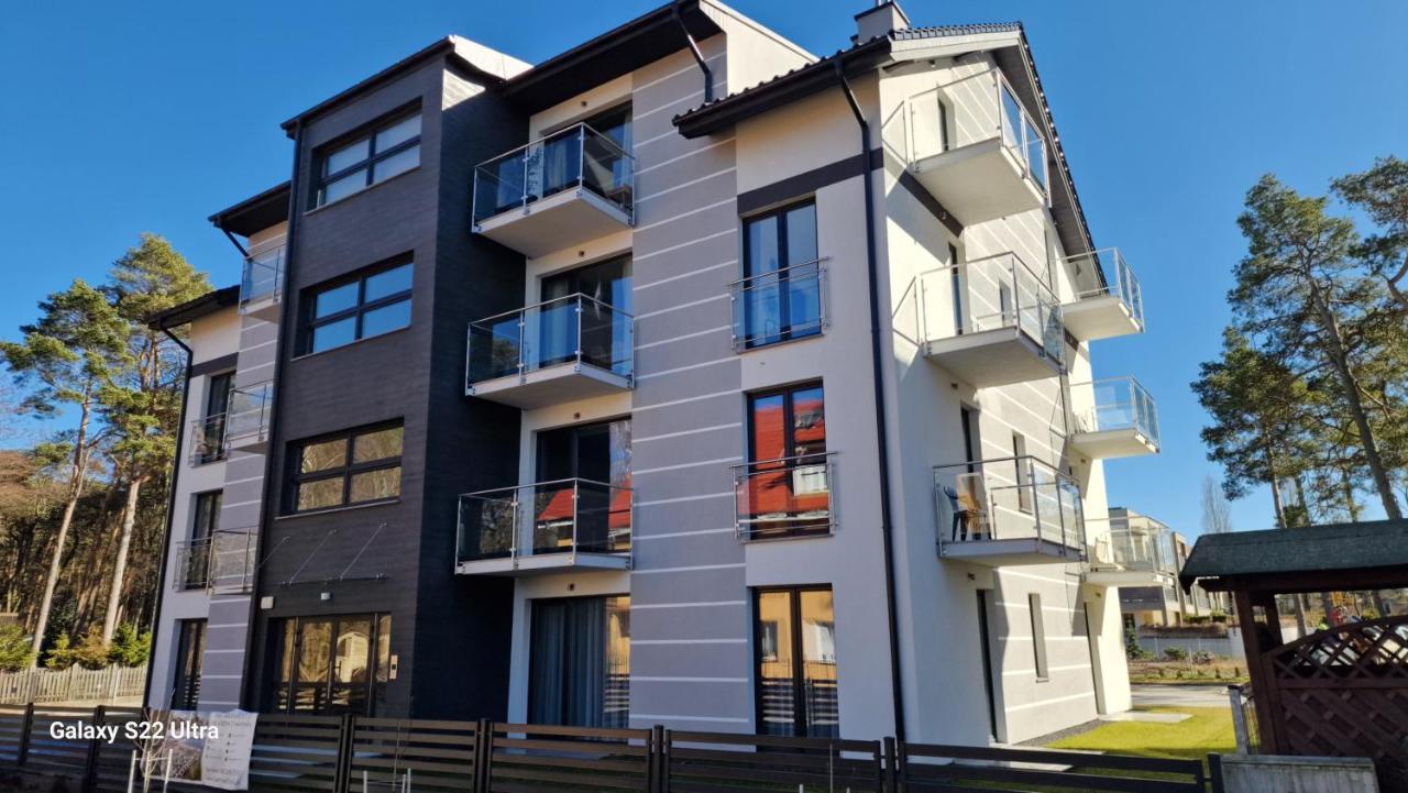 Bursztynowe Miedzywodzie Apartment Bagian luar foto