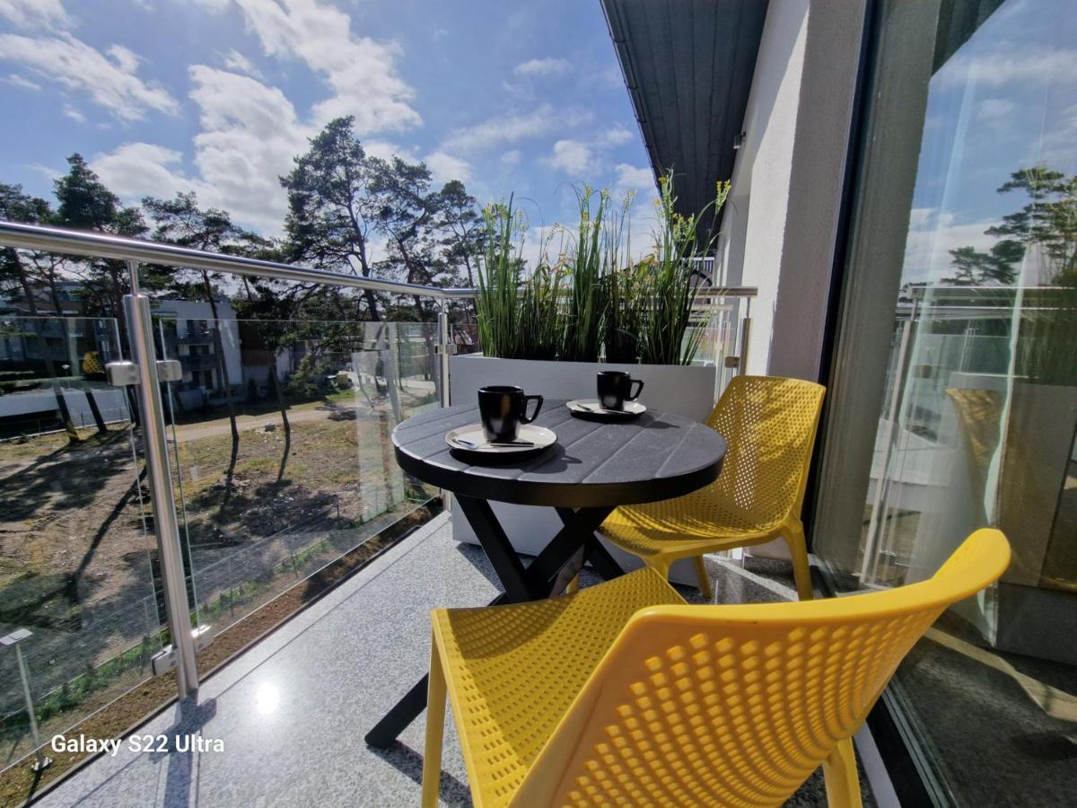 Bursztynowe Miedzywodzie Apartment Bagian luar foto